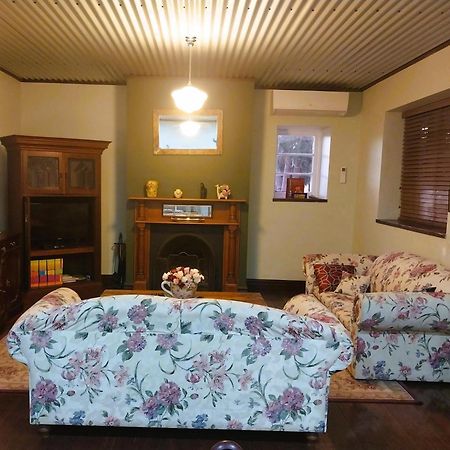 York Cottages And Burnley House 외부 사진